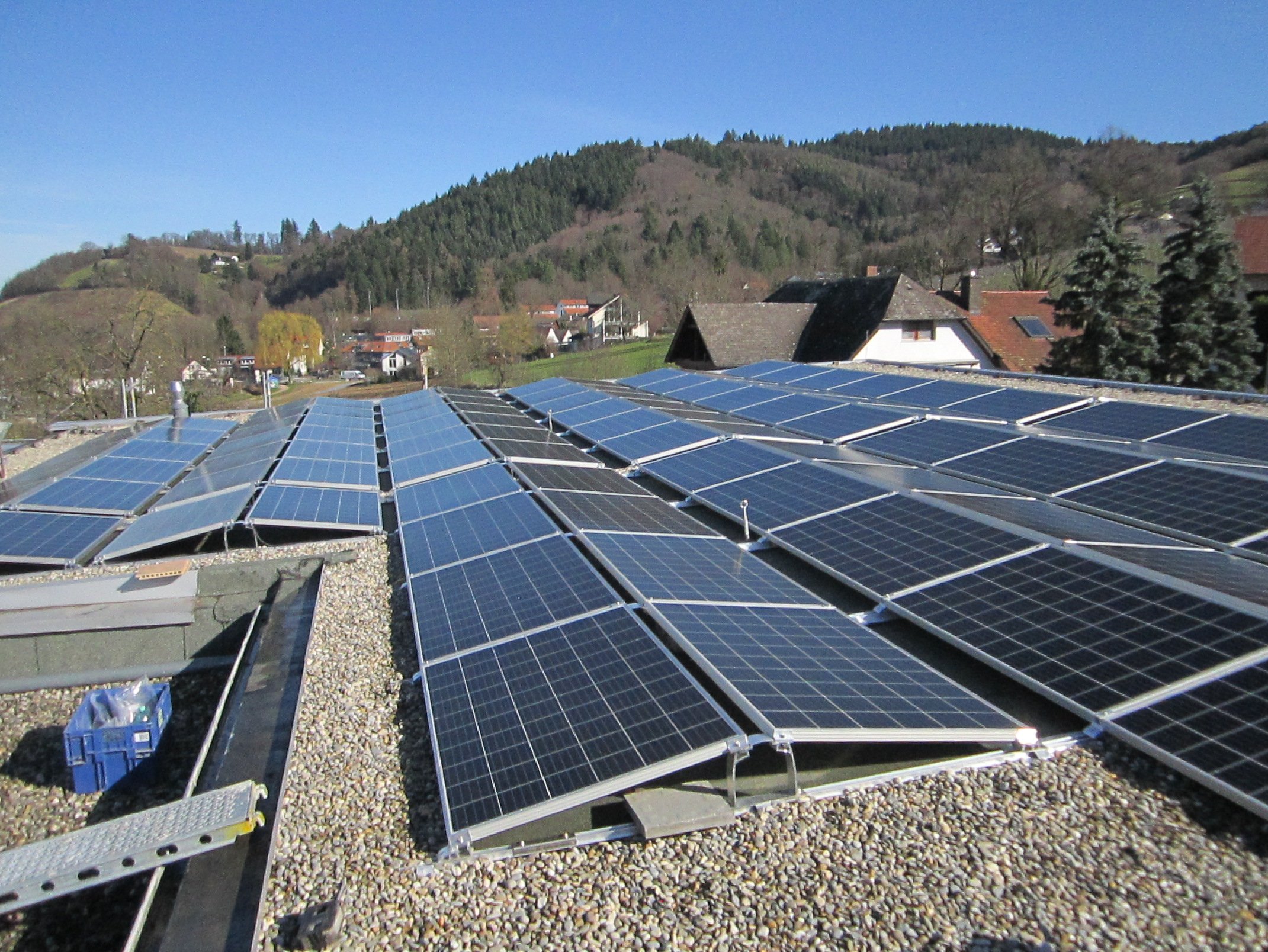 Photovoltaikanlage Bürgerhaus neu