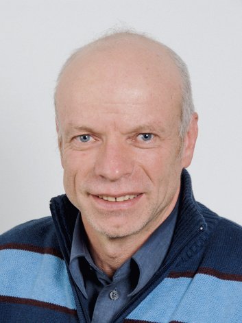 Dr. Matthias Seelmann-Eggebert